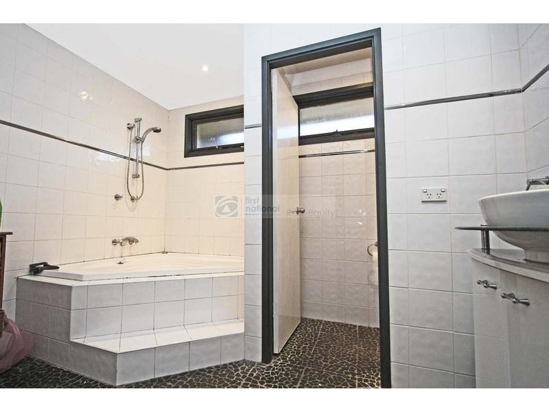 44 Magree Crescent, Chipping Norton NSW 2170
