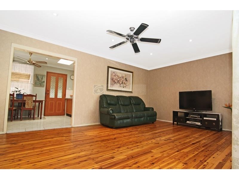 70 Clyde Avenue, Moorebank NSW 2170