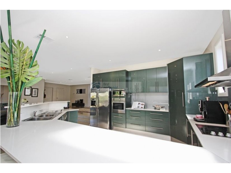 55 Wolverton Avenue, Chipping Norton NSW 2170