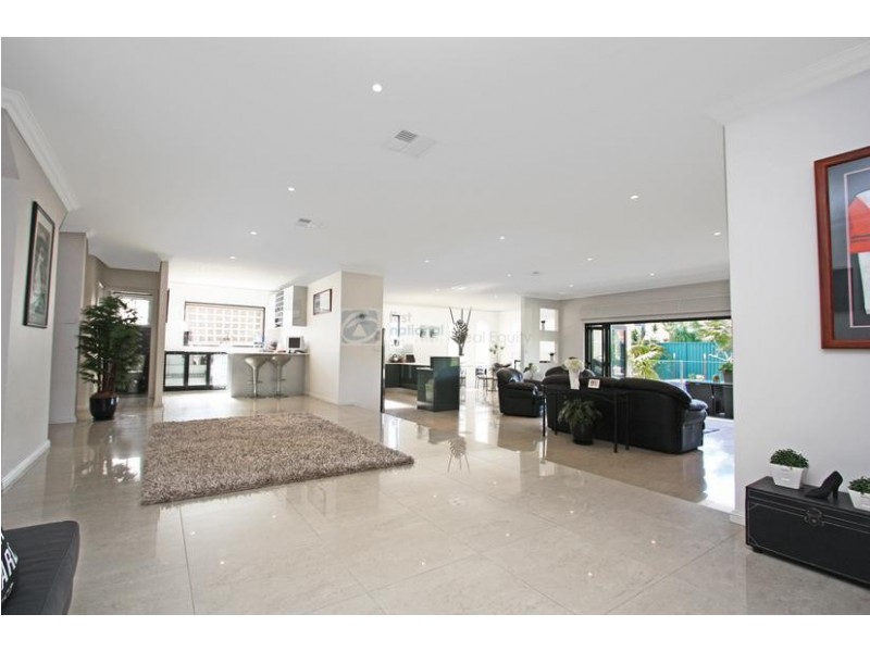 55 Wolverton Avenue, Chipping Norton NSW 2170