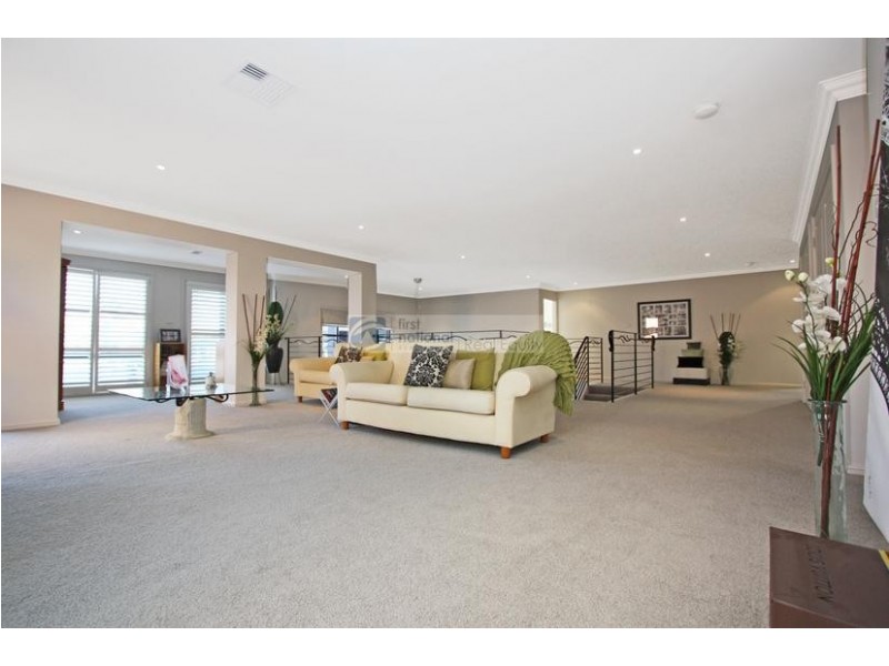 55 Wolverton Avenue, Chipping Norton NSW 2170