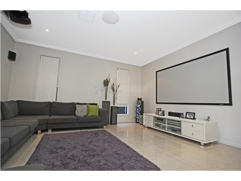 55 Wolverton Avenue, Chipping Norton NSW 2170