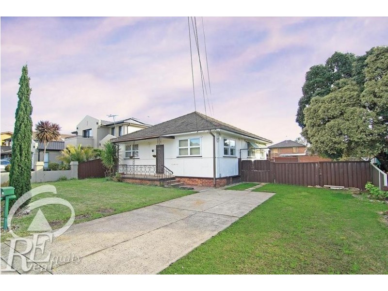 13 Nuwarra Road, Chipping Norton NSW 2170