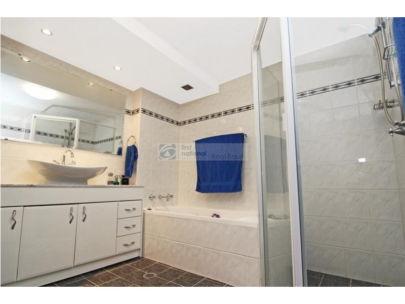 19/2 Mead Drive, Chipping Norton NSW 2170