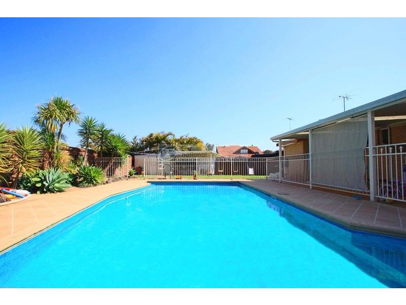 5 Holly Avenue, Chipping Norton NSW 2170