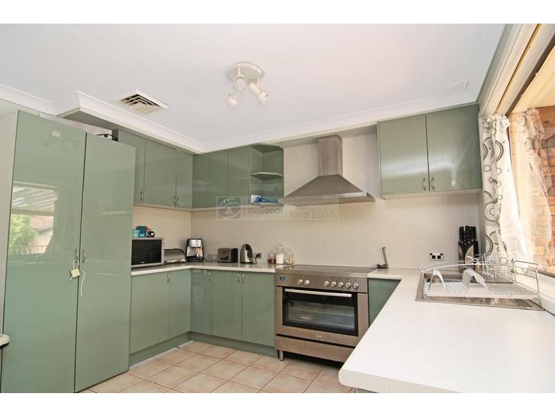 5 Holly Avenue, Chipping Norton NSW 2170