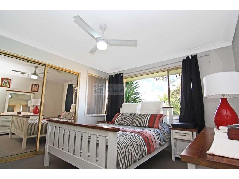 5 Holly Avenue, Chipping Norton NSW 2170