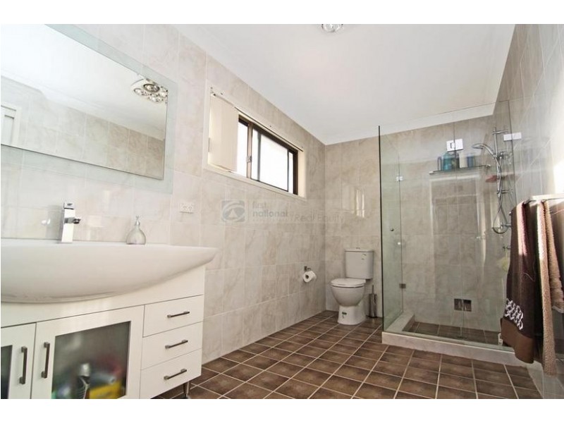 3 Dalby Place, Chipping Norton NSW 2170