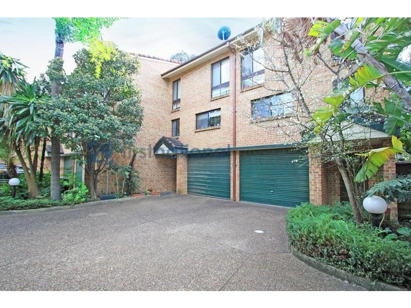 2/4 Ernest Avenue, Chipping Norton NSW 2170