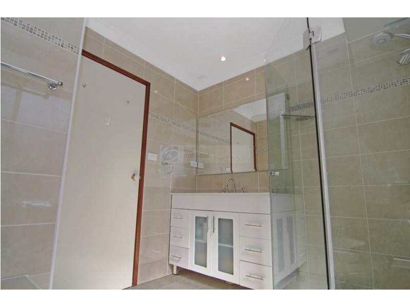 4 Beltana Court, Wattle Grove NSW 2173