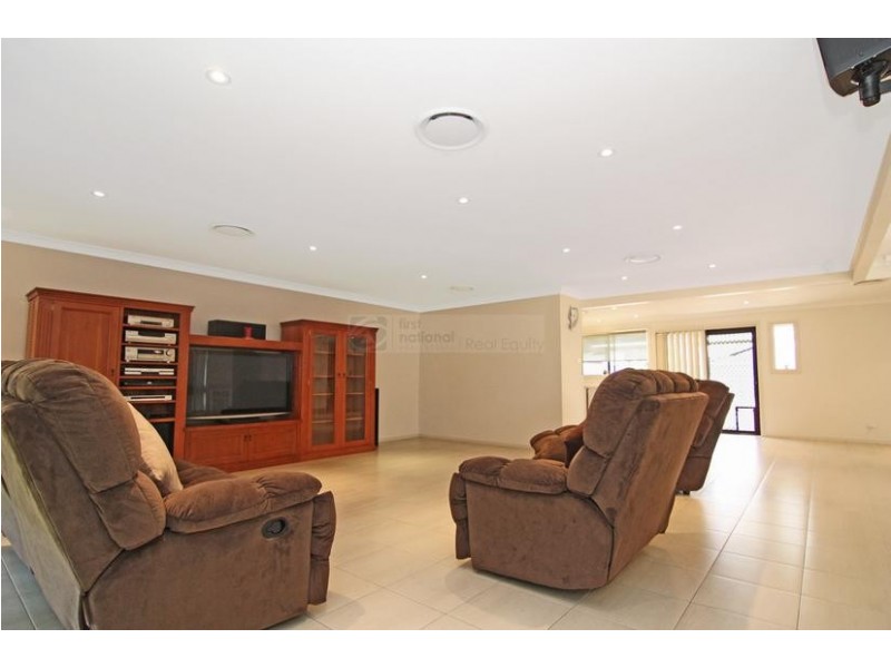 31 Wolverton Avenue, Chipping Norton NSW 2170