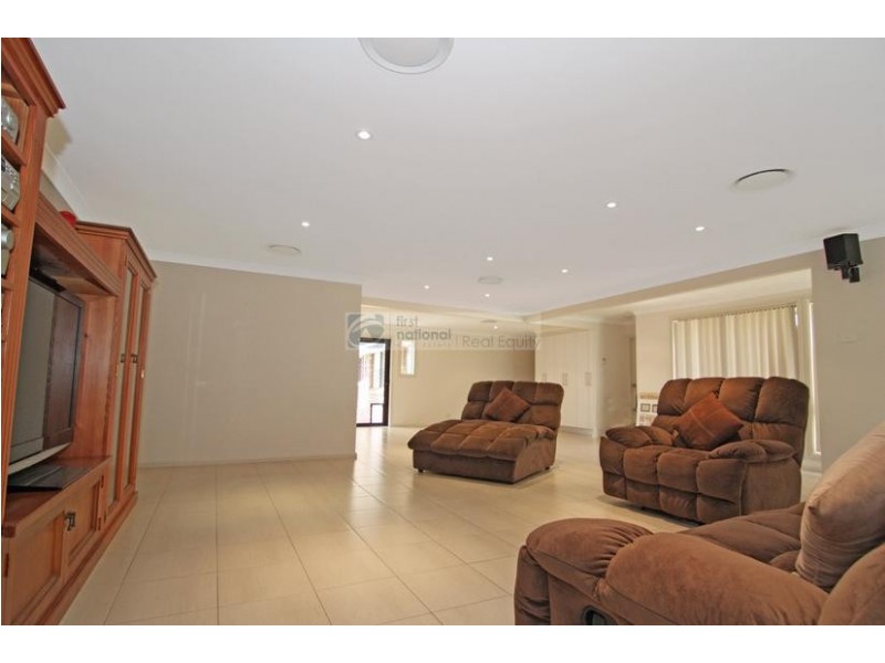 31 Wolverton Avenue, Chipping Norton NSW 2170