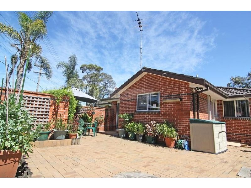 1/67 Nuwarra Road, Moorebank NSW 2170