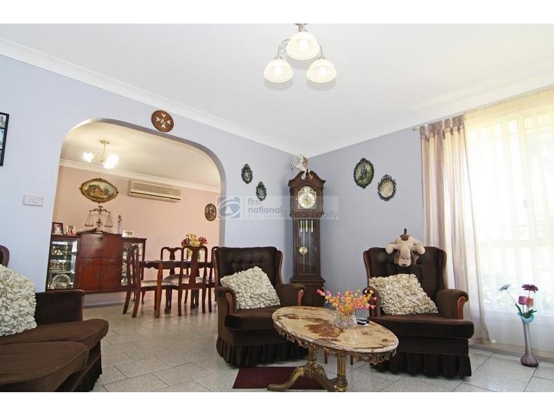 1/67 Nuwarra Road, Moorebank NSW 2170