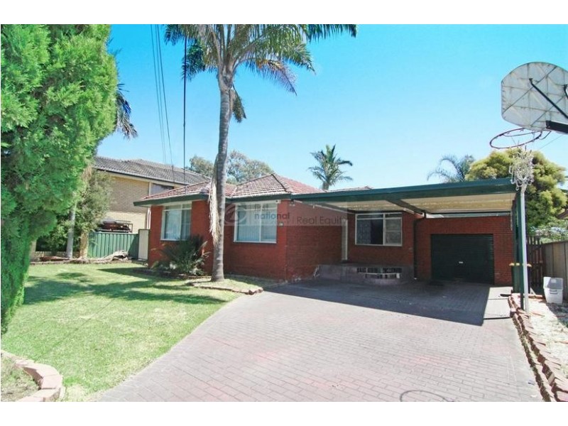 14 Longstaff Avenue, Chipping Norton NSW 2170