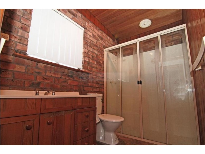 14 Longstaff Avenue, Chipping Norton NSW 2170