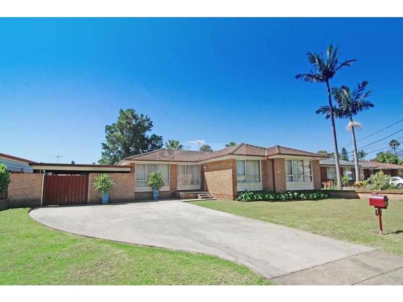 20 Lucas Avenue, Moorebank NSW 2170