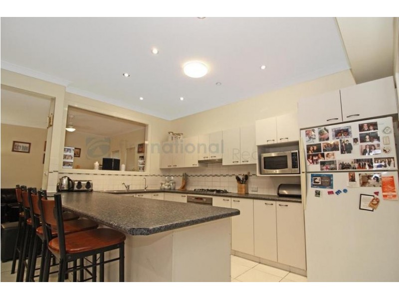 15/20 Continua Court, Wattle Grove NSW 2173