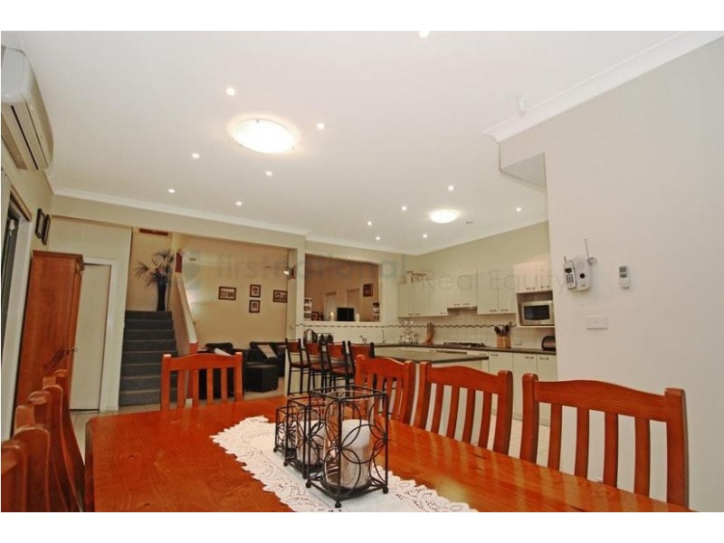 15/20 Continua Court, Wattle Grove NSW 2173