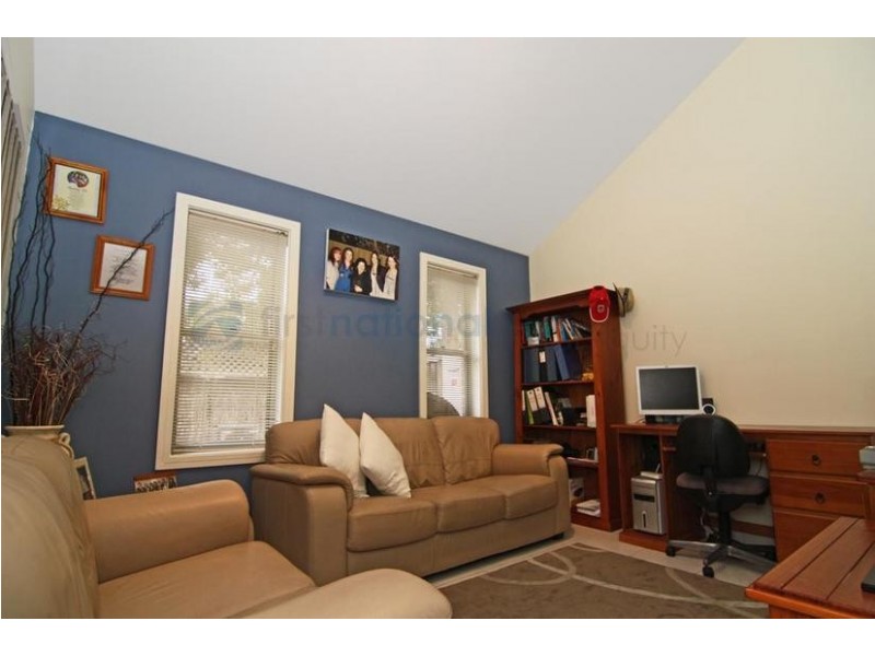 15/20 Continua Court, Wattle Grove NSW 2173