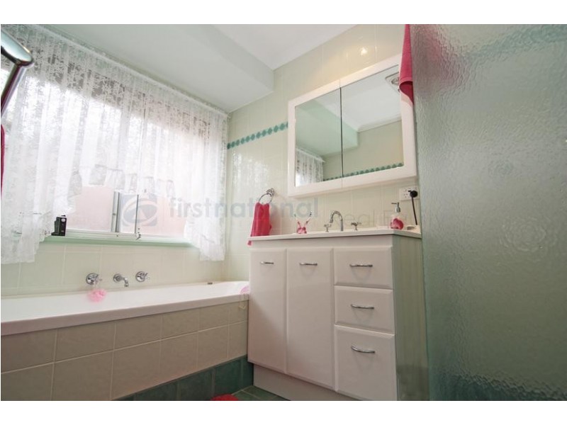 11 Sodbury Street, Chipping Norton NSW 2170