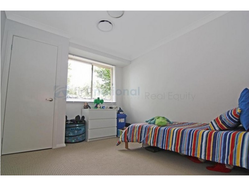1/2a Labuan Road, Wattle Grove NSW 2173