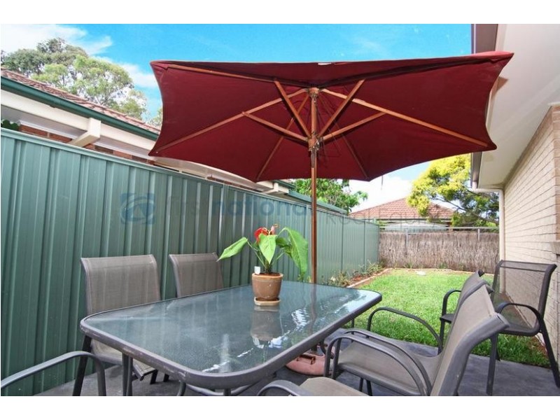 1/2a Labuan Road, Wattle Grove NSW 2173