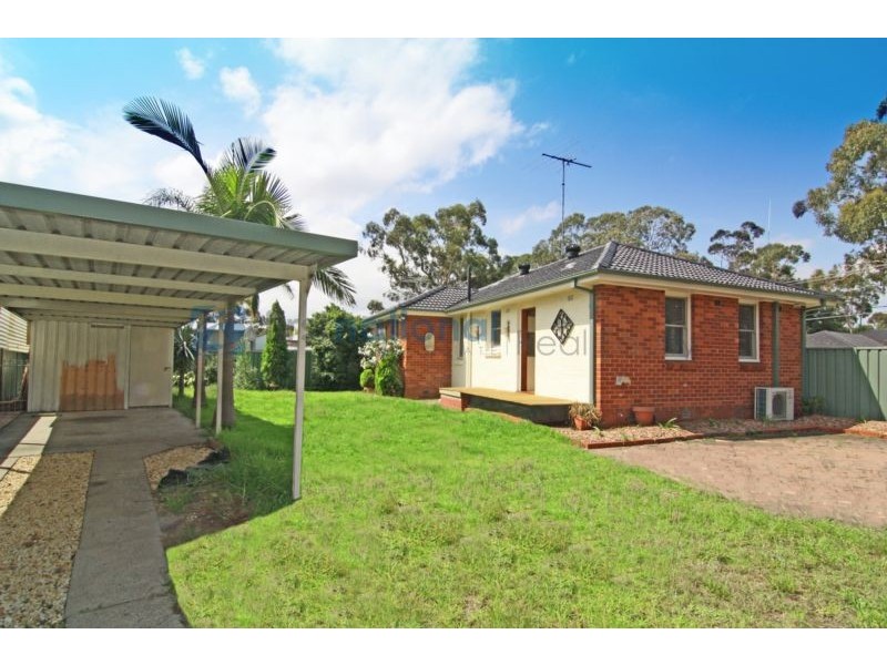 15 Mubo Crescent, Holsworthy NSW 2173