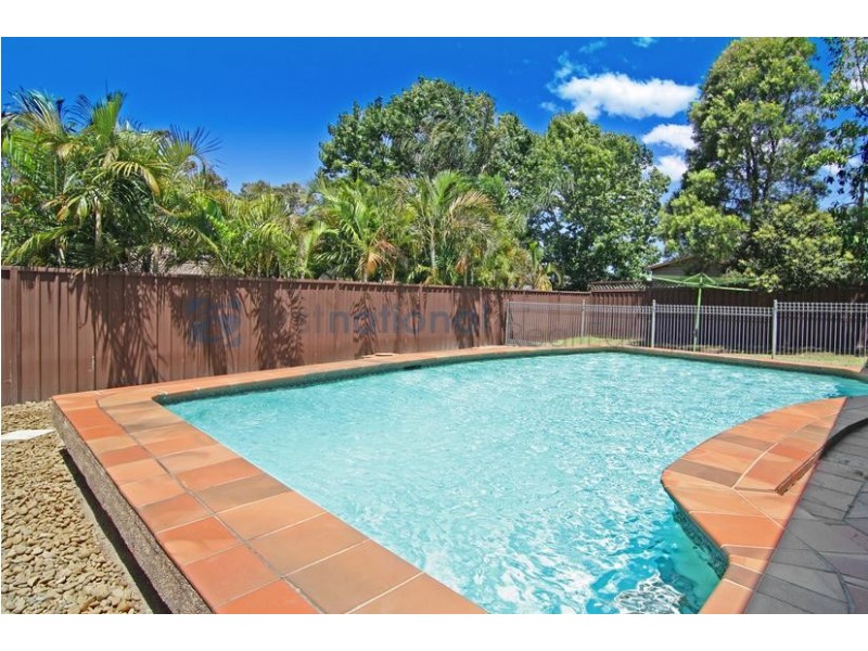 20 Bangalla Avenue, Chipping Norton NSW 2170