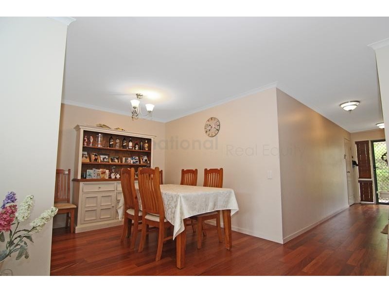 4 Frank Oliveri Drive, Chipping Norton NSW 2170