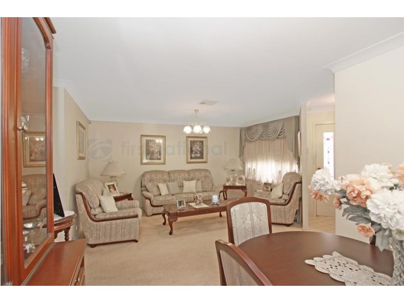 7 Rugby Crescent, Chipping Norton NSW 2170