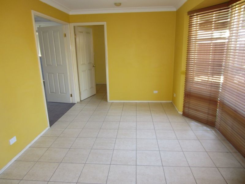 19 Lavington Avenue, Chipping Norton NSW 2170