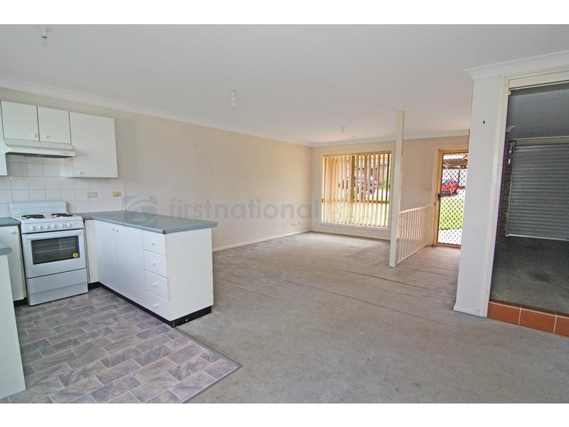 41b Esk Avenue, Green Valley NSW 2168