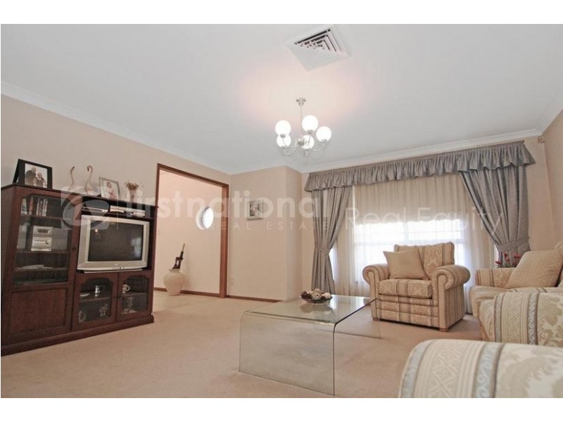 12 Cheltenham Street, Chipping Norton NSW 2170