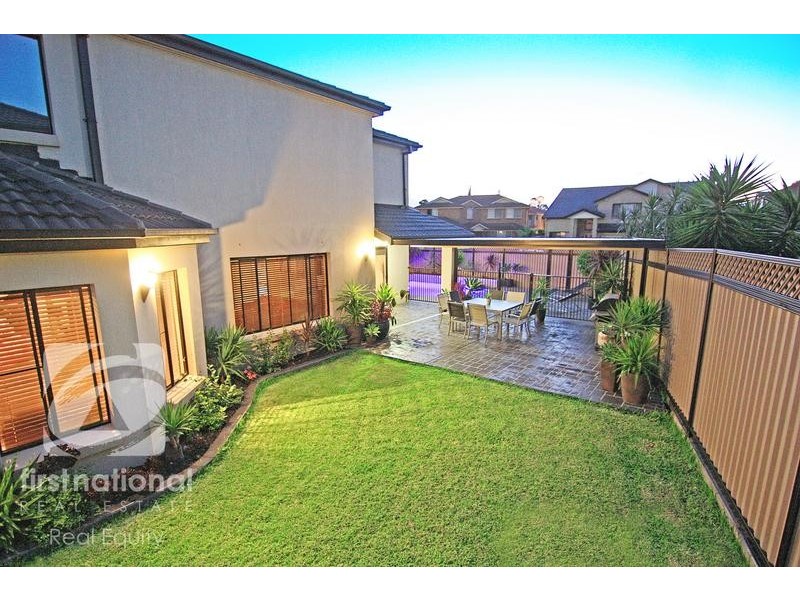15 Chesham Place, Chipping Norton NSW 2170