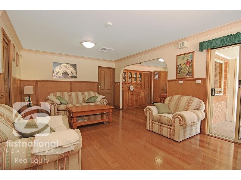 13 Sodbury Street, Chipping Norton NSW 2170