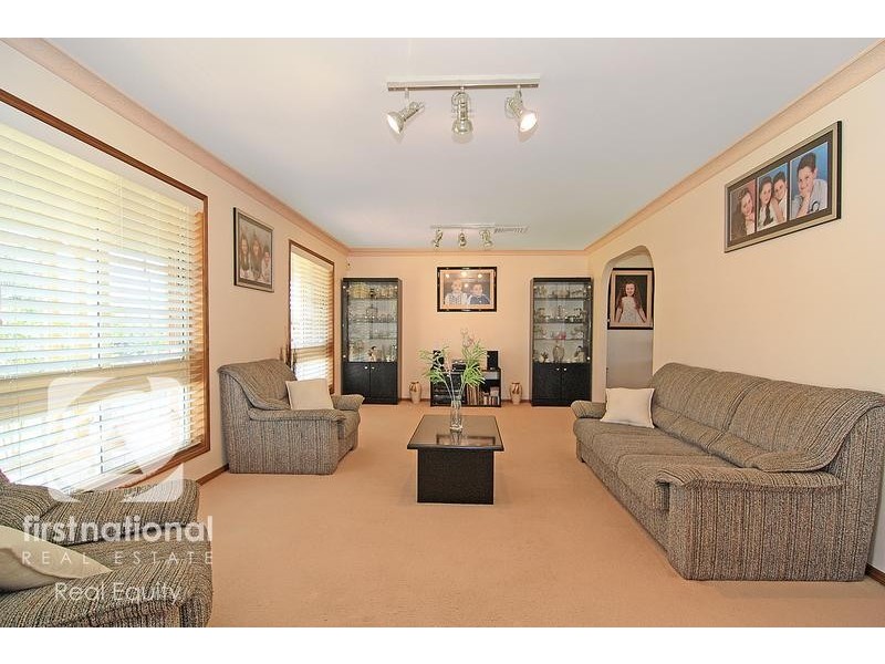 13 Sodbury Street, Chipping Norton NSW 2170