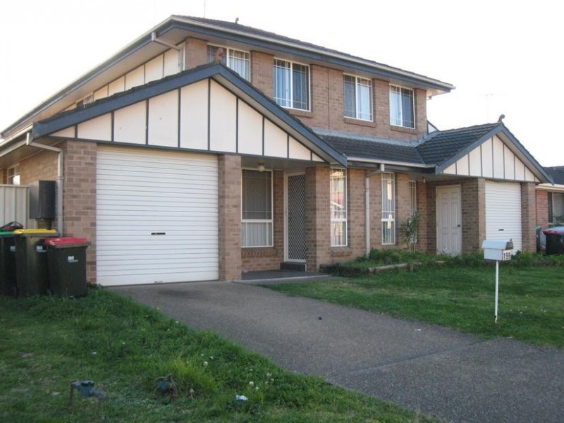 19B Wellwood Avenue, Moorebank NSW 2170