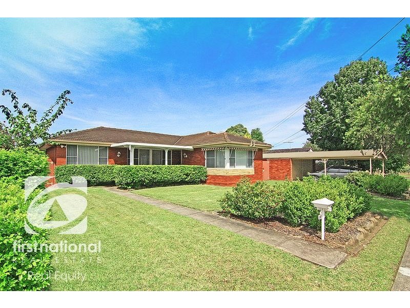 84 Stockton Avenue, Moorebank NSW 2170