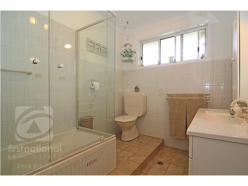 84 Stockton Avenue, Moorebank NSW 2170