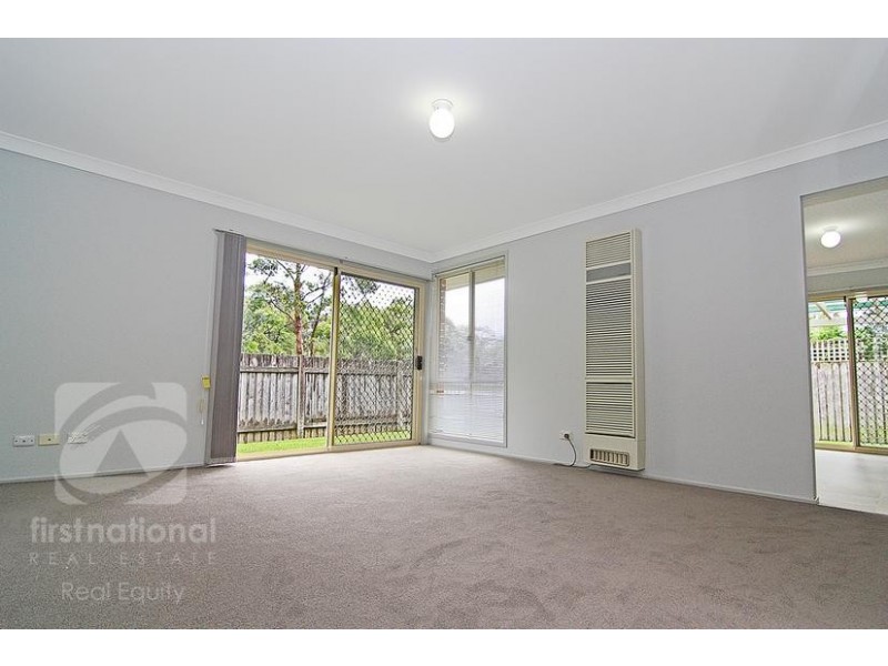 25 Exford Place, Wattle Grove NSW 2173