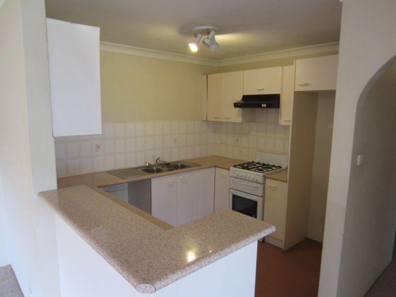 24/14 Frank Oliveri Drive, Chipping Norton NSW 2170