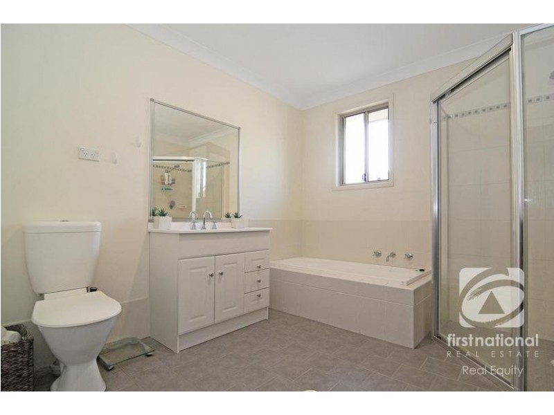 2/228 Epsom Road, Chipping Norton NSW 2170