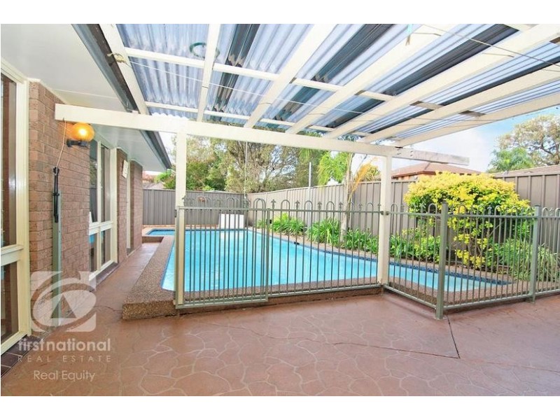 3 Cosford Close, Chipping Norton NSW 2170