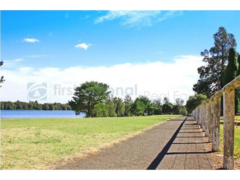 13/2 Mead Drive, Chipping Norton NSW 2170