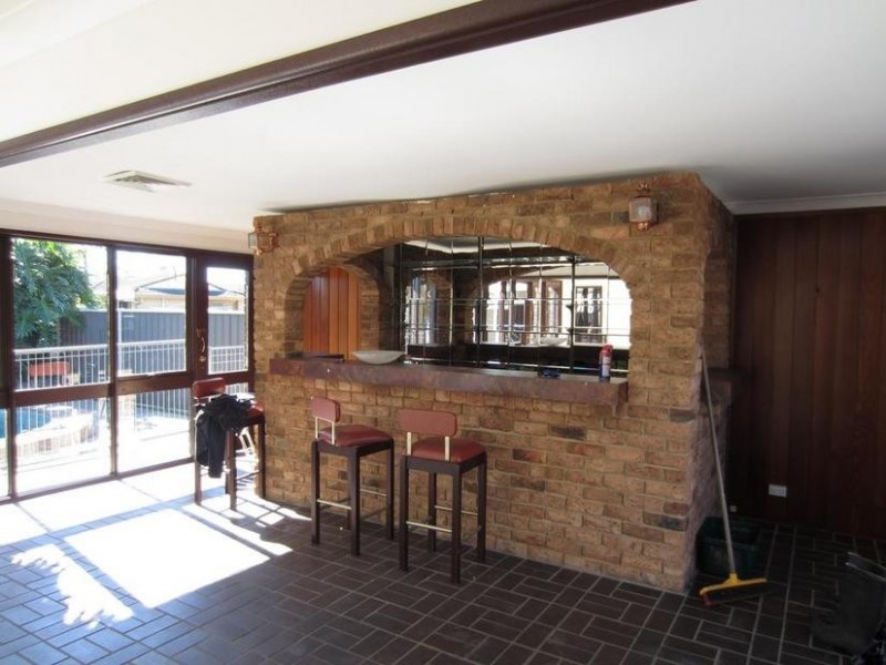 Chipping Norton NSW 2170