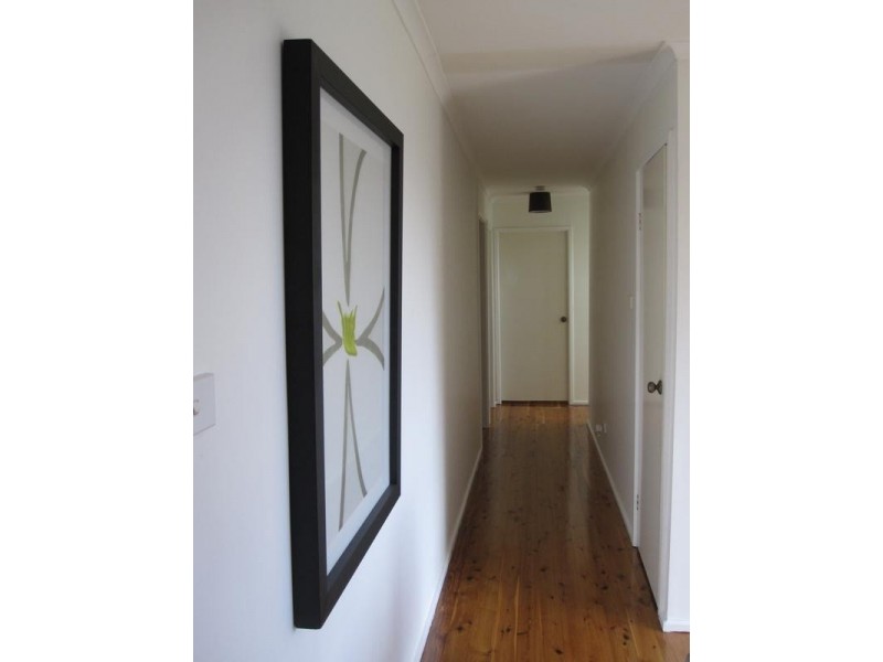 6 Moorfoot Street, St Andrews NSW 2566