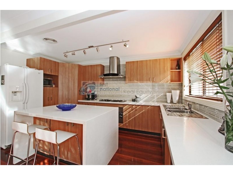 17 Pulham Place, Chipping Norton NSW 2170