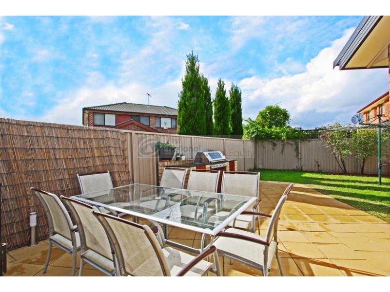 17 Pulham Place, Chipping Norton NSW 2170