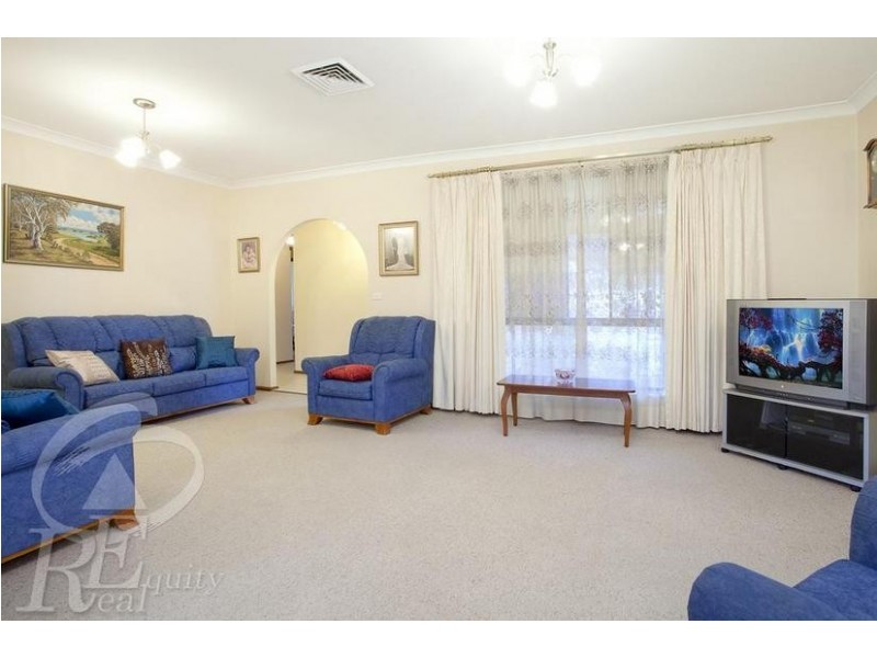 32 Nuwarra Road, Chipping Norton NSW 2170